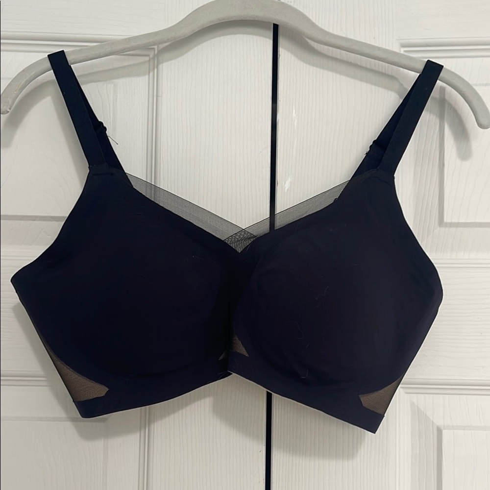 Honeylove Black Full-Coverage Bra with Molded Cups
